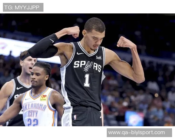 东契奇对决文班亚马保持全胜战绩五场零失利展现绝对优势